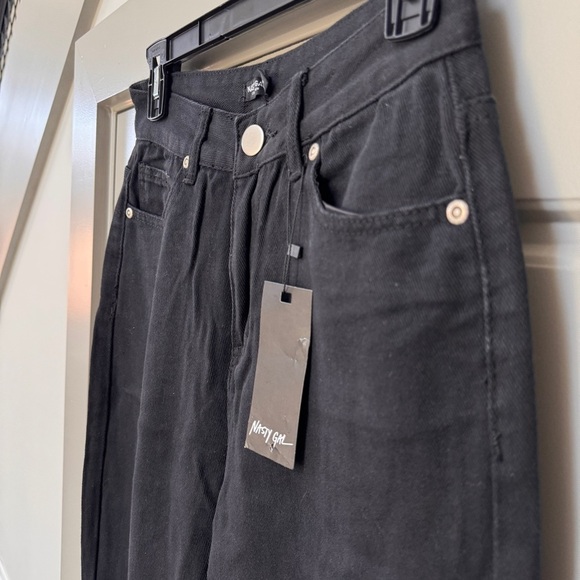 NWT NASTY GAL | Black Distressed High Rise Jeans Get Your Shread In the Game - Picture 4 of 12